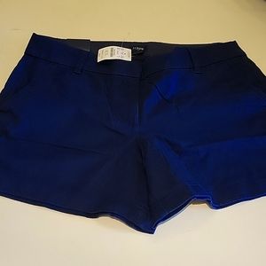 NWT J. Crew Women's Navy Blue 5" Short. Pockets On Side And Back Sz 8